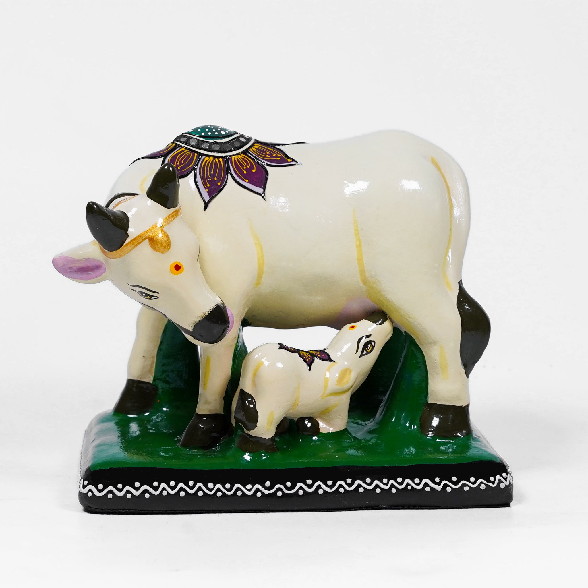 Kamadhenu with Calf – Hand-Painted Decorative Sculpture
