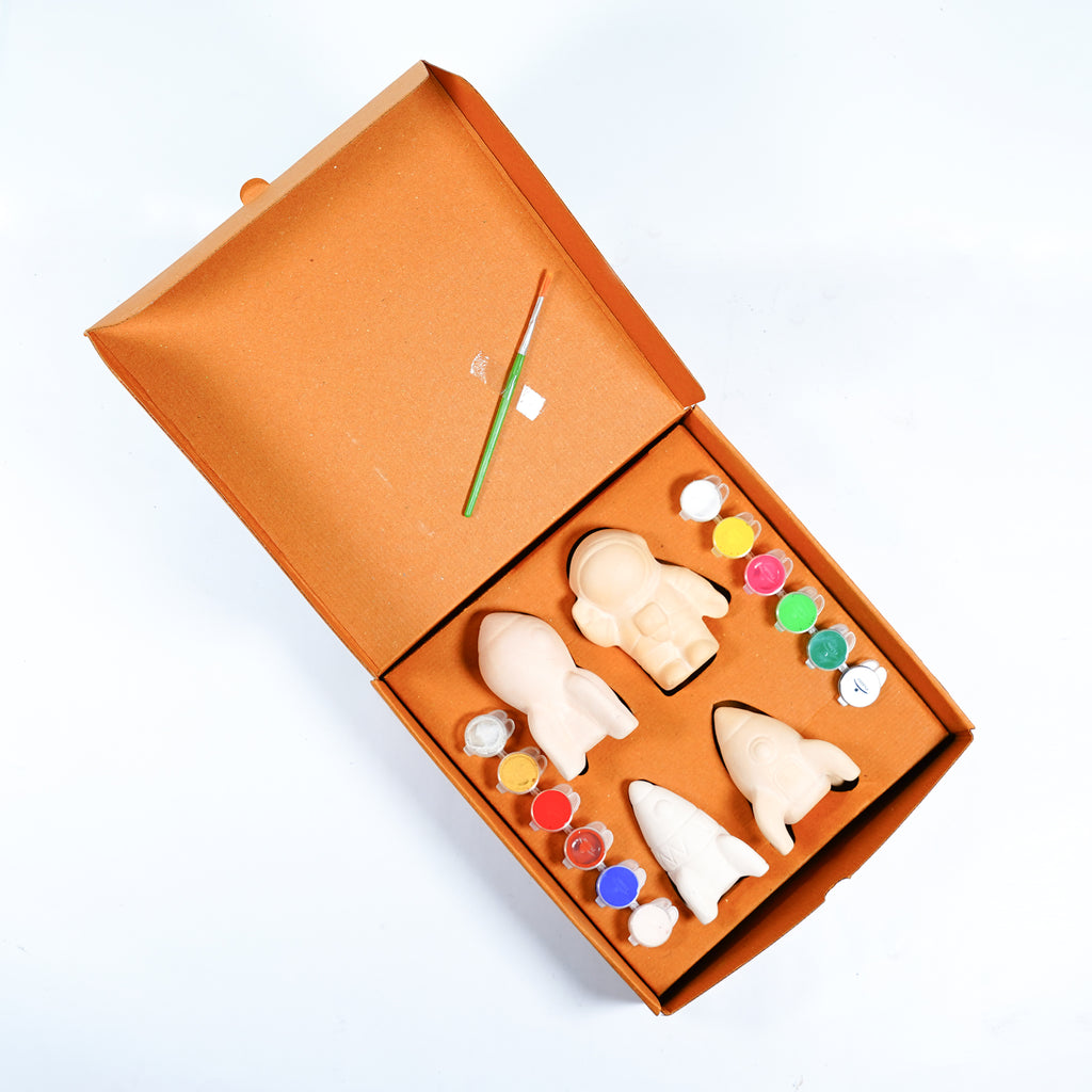 Space Explorer DIY Paint Kit – Rockets & Astronaut Set for kids