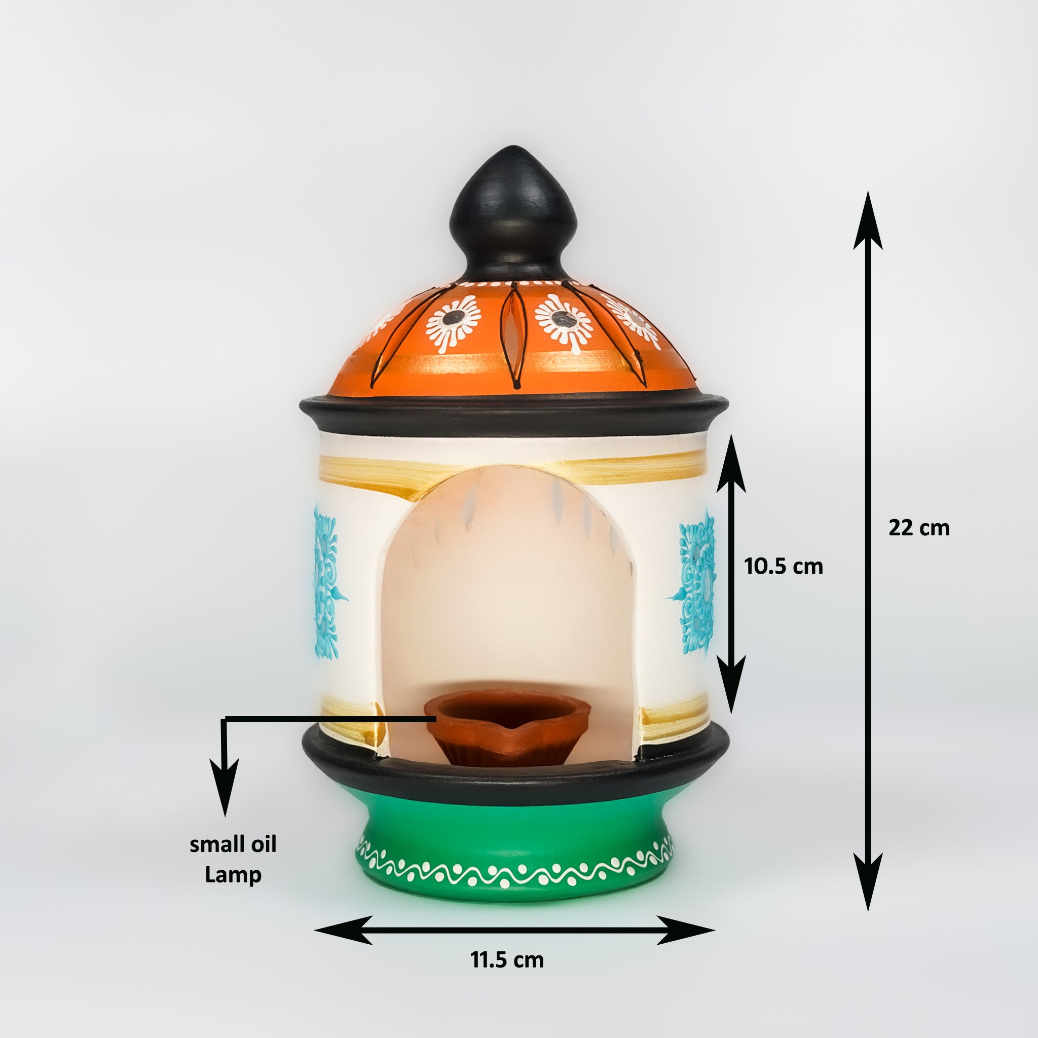 Hand-Painted Tricolor Hut Lamp – Independence Day Edition