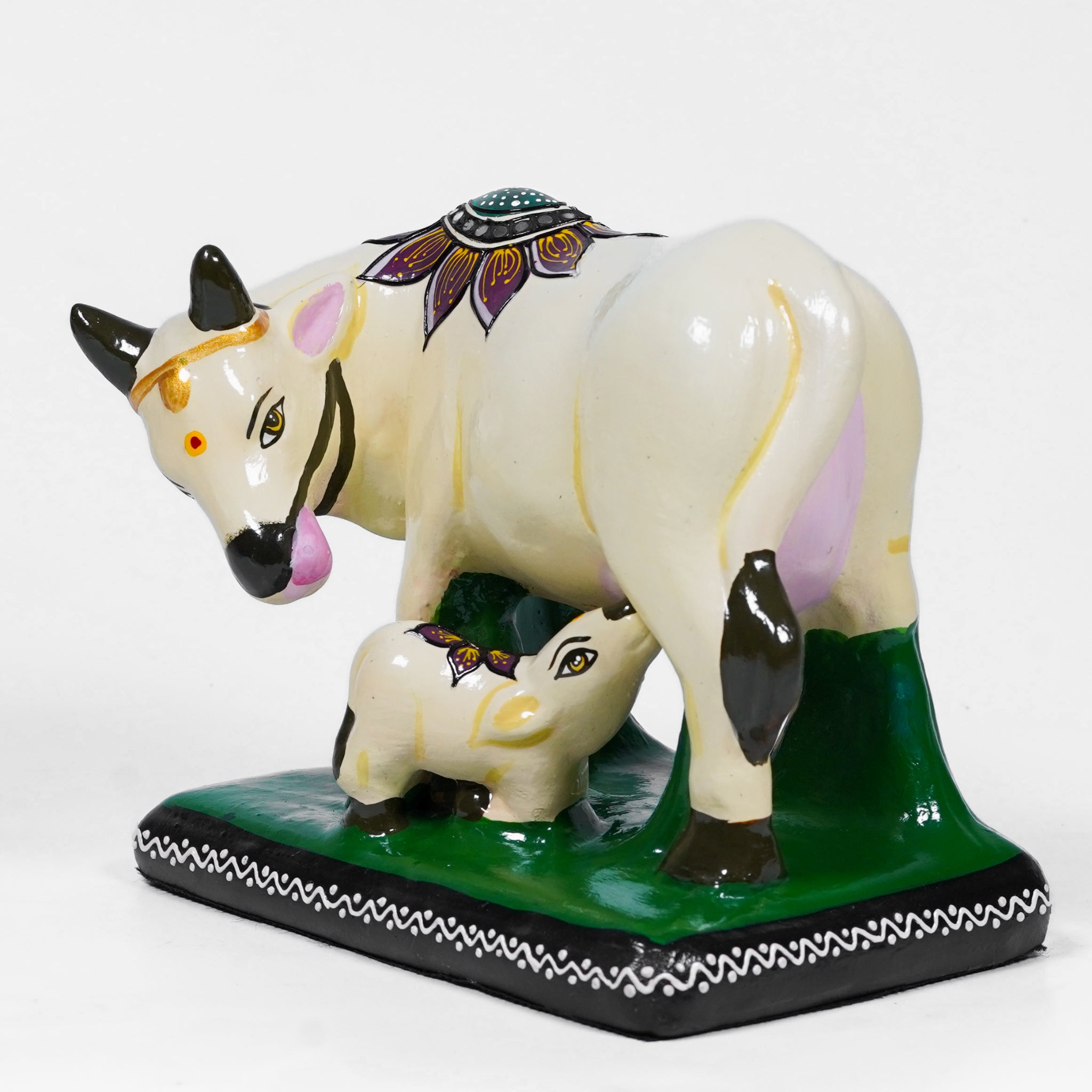 Kamadhenu with Calf – Hand-Painted Decorative Sculpture