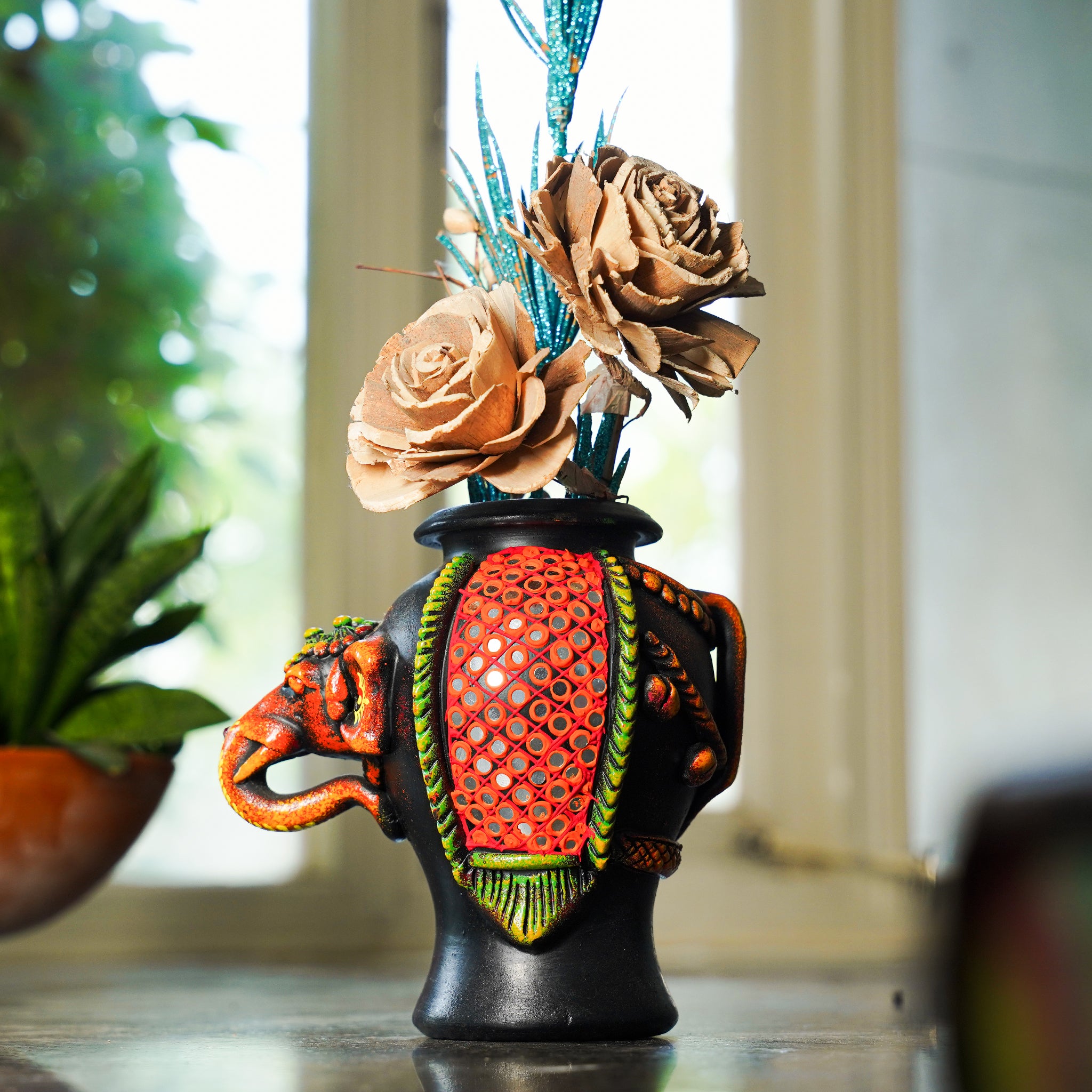 Handcrafted Elephant-Shaped Decorative Pot – Antique Finish