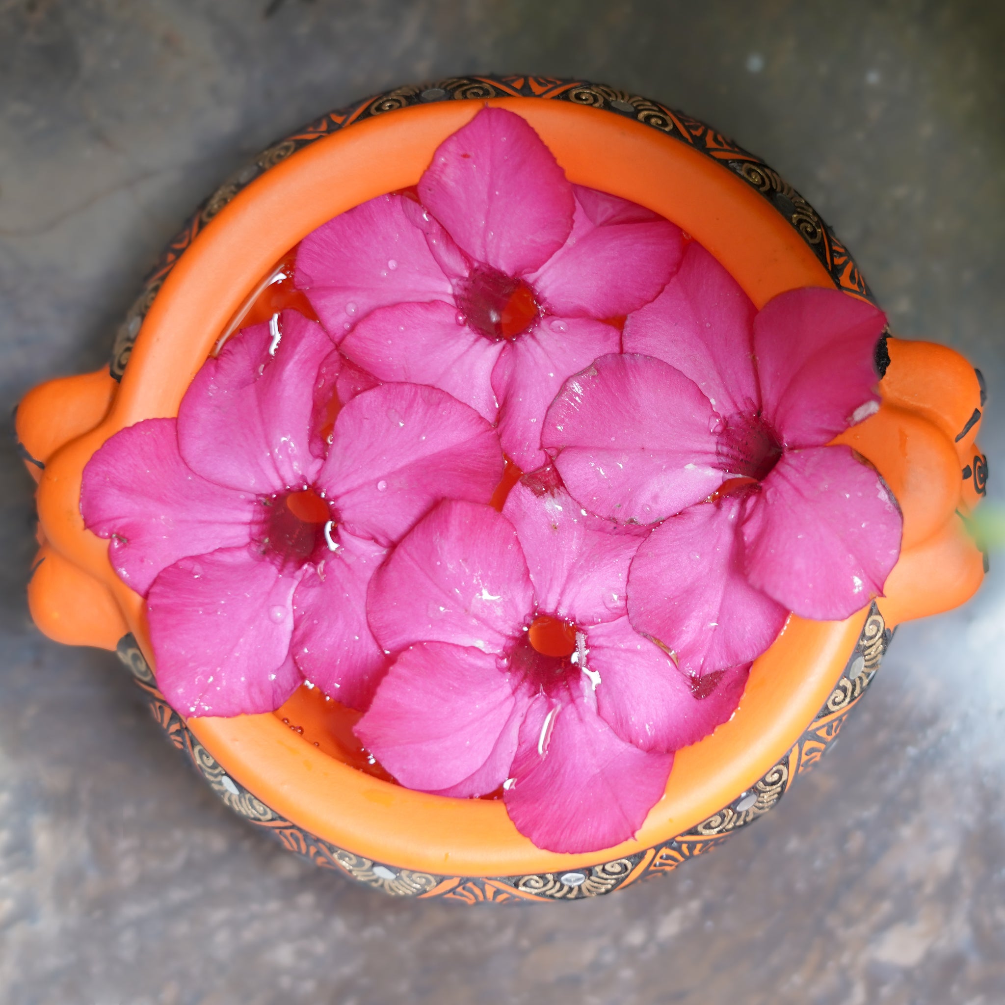 Decorative Handmade Flower Urli Bowl | Flower Pot - 500ml