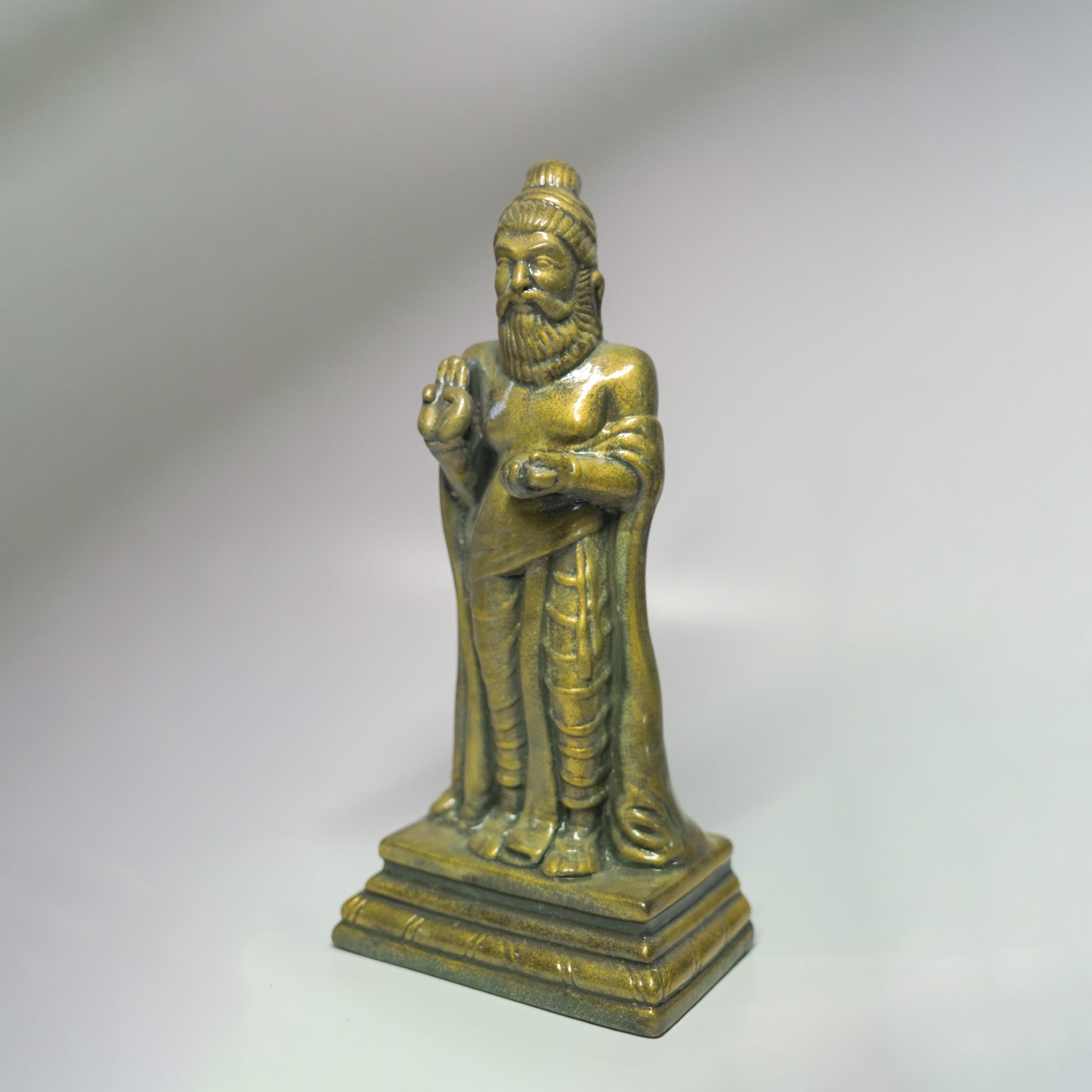Decorative Thiruvalluvar Statue
