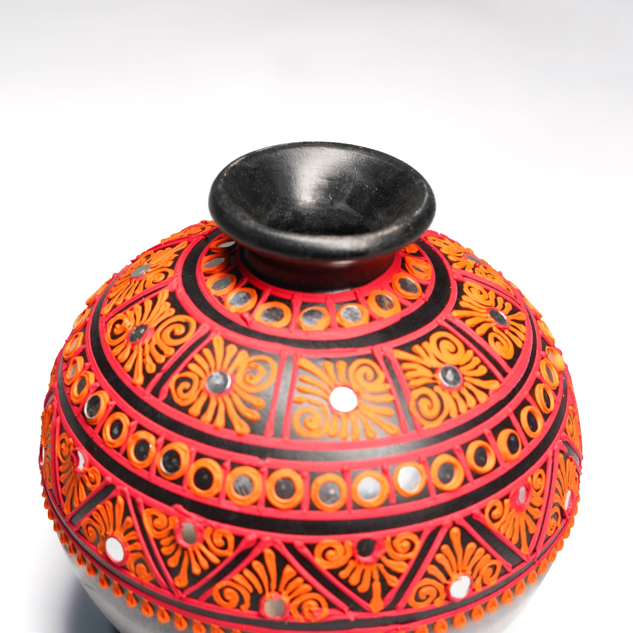 Handcrafted Round Terracotta Vase – Tribal Red & Black Design